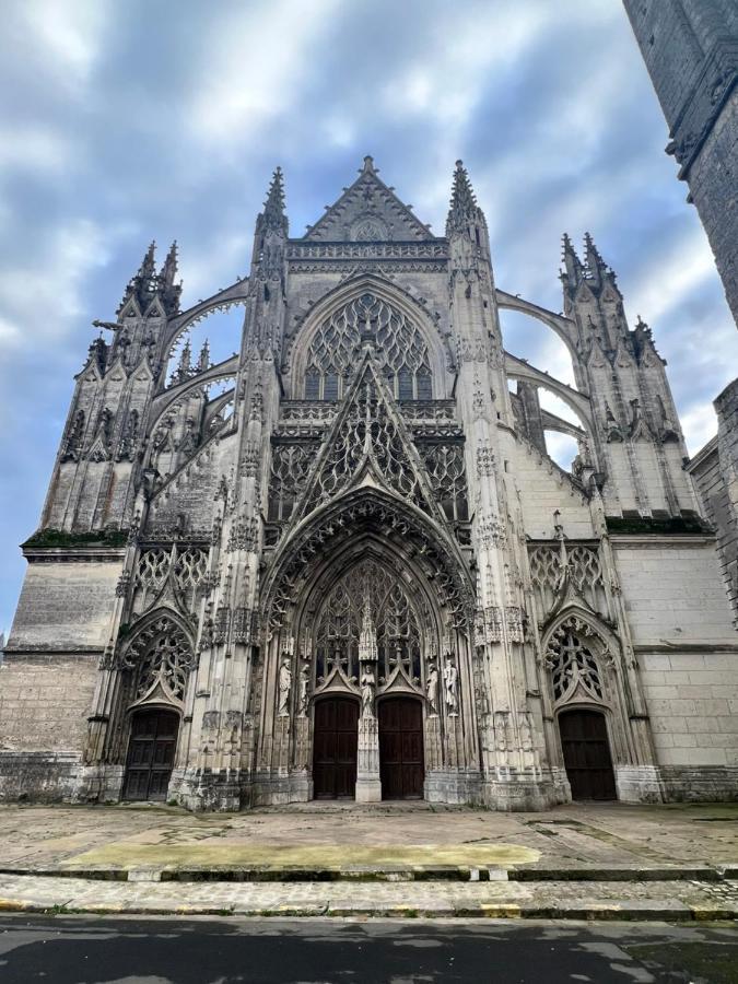 La Petite Venise Du Loir Lägenhet Vendôme Exteriör bild